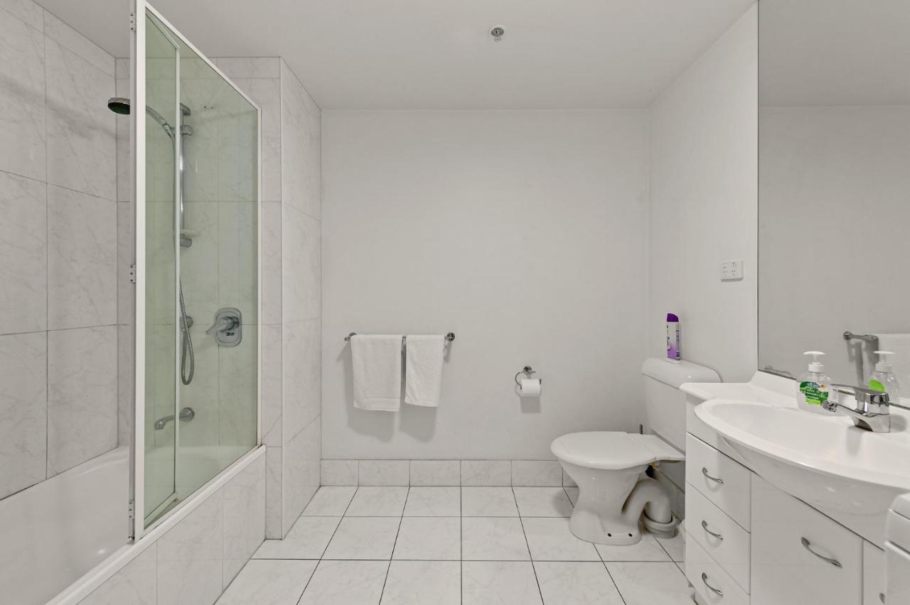 Exclusive Stays - The Summit Melbourne Exterior photo